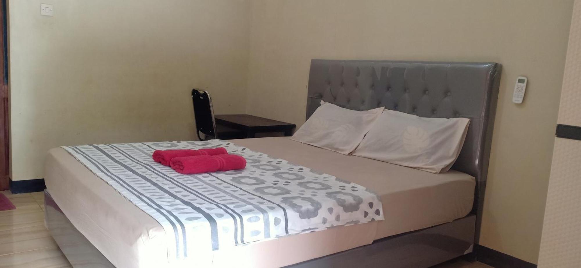 Dewi Garden Guesthouse Kuta  Екстериор снимка