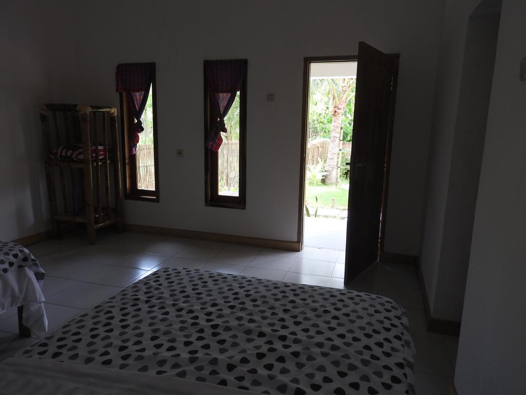 Dewi Garden Guesthouse Kuta  Екстериор снимка