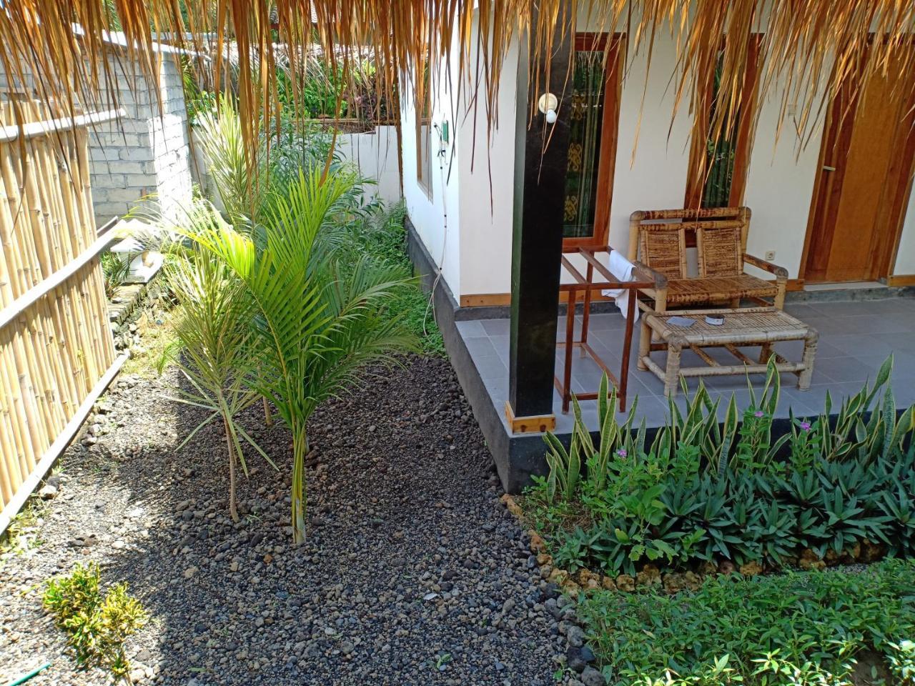 Dewi Garden Guesthouse Kuta  Екстериор снимка