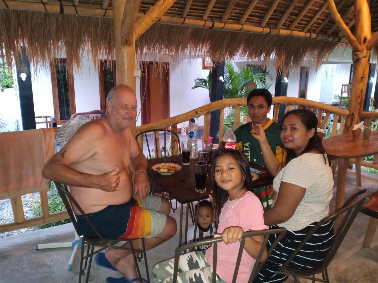 Dewi Garden Guesthouse Kuta  Екстериор снимка